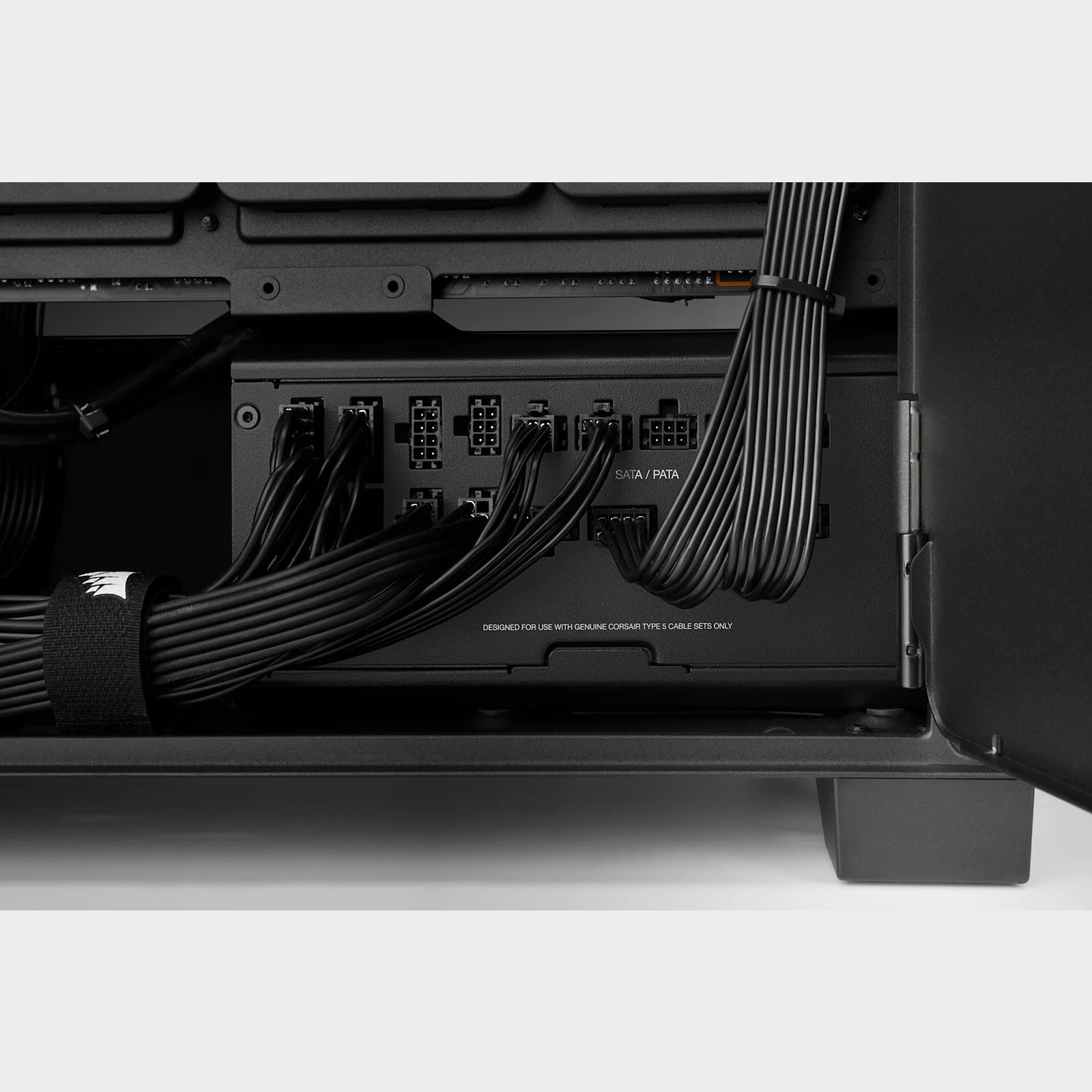 Conexiones de una fuente de alimentación modular Corsair