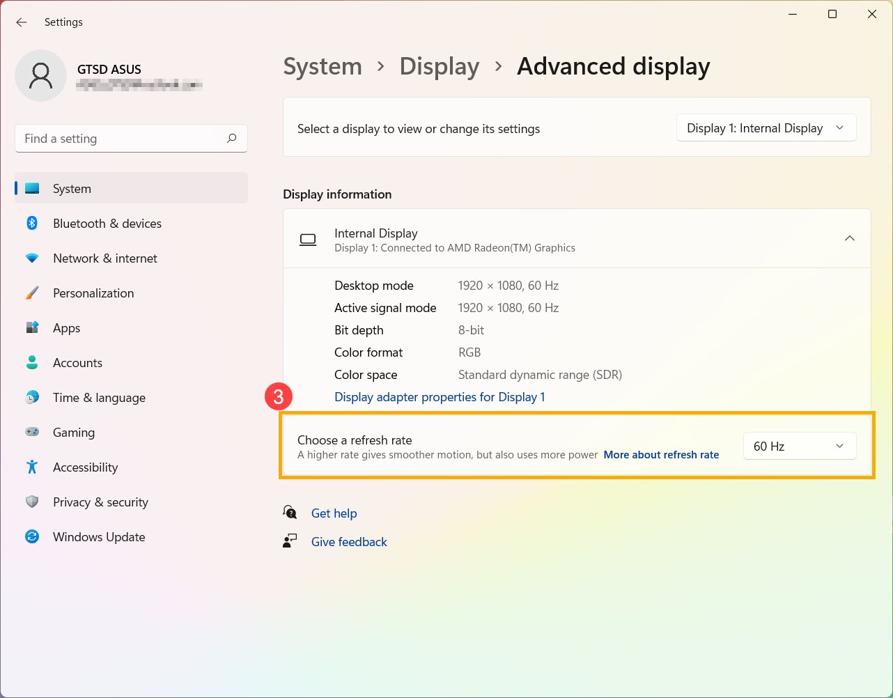 Windows 11 Advanced display with the refresh-rate selector highlighted