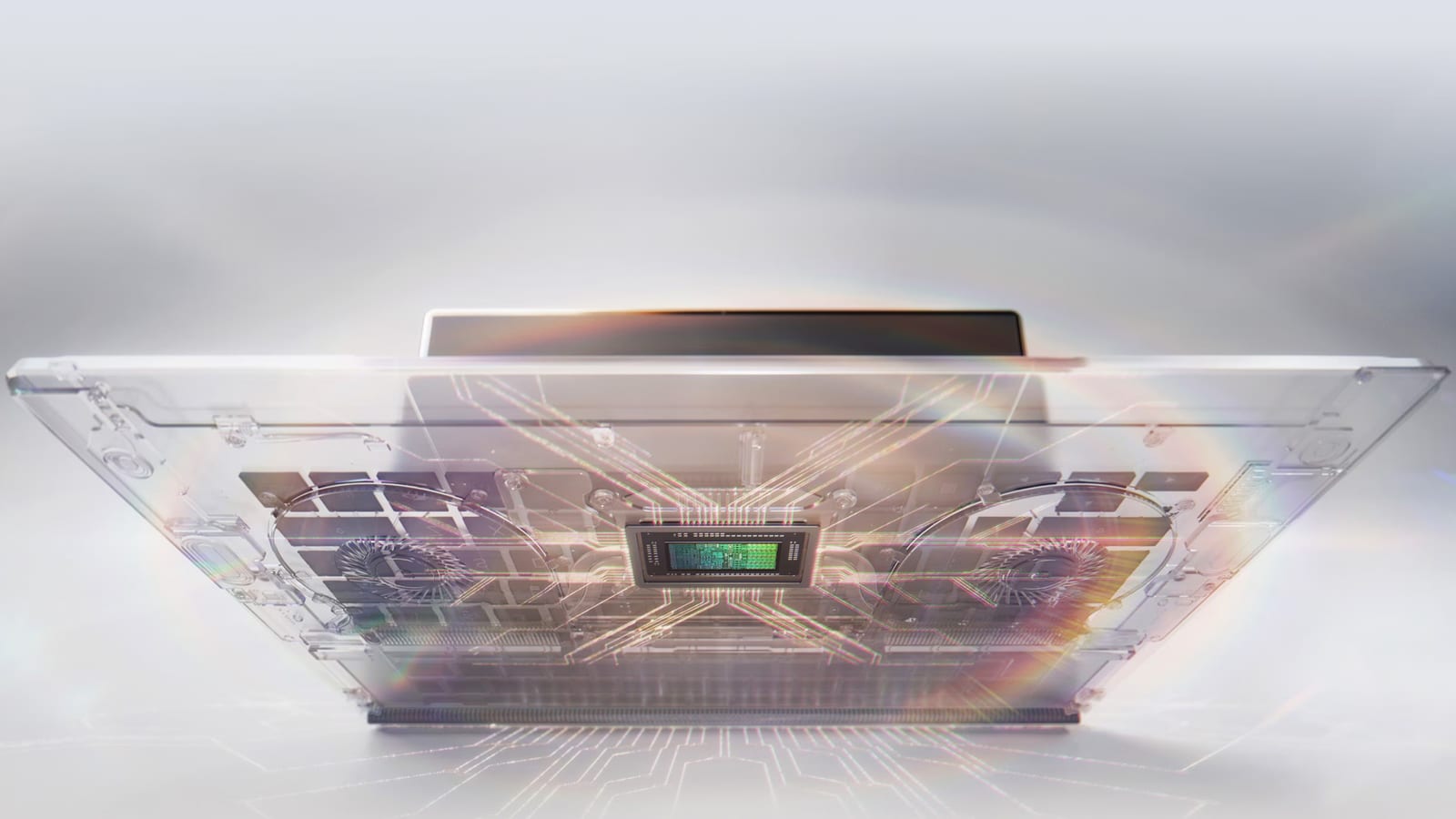 Interior transparente del ASUS ProArt P16 con el chip NVIDIA RTX Spark en el centro