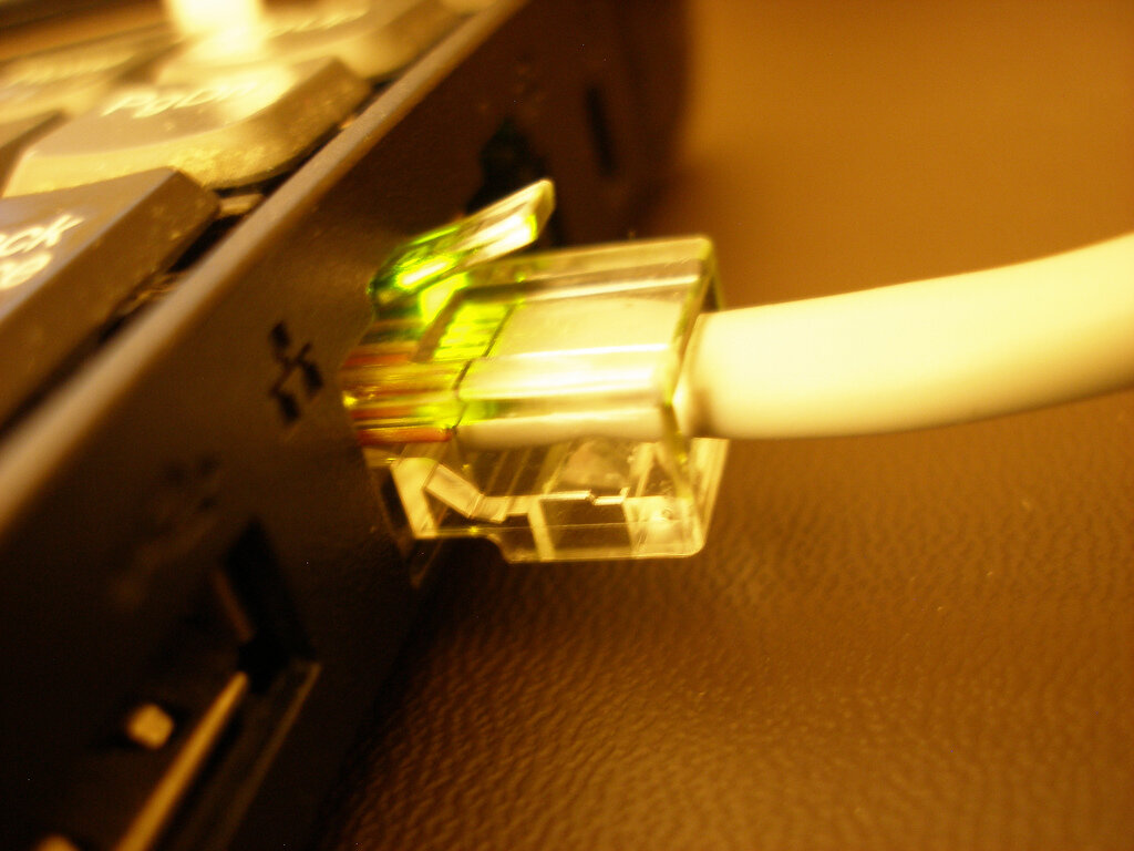Cable de red Ethernet con conector RJ45