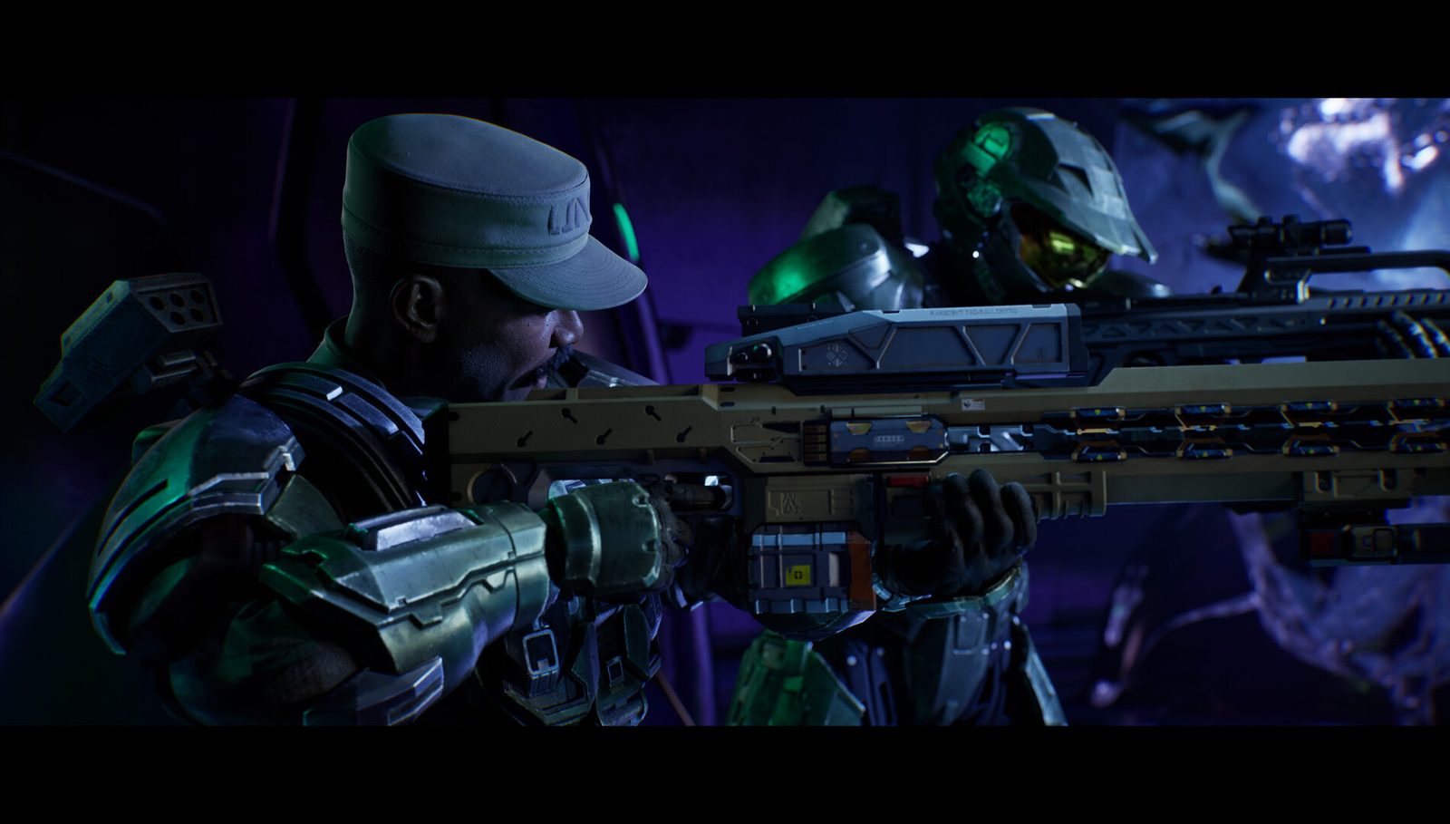 Sergeant Johnson and the Master Chief aim their weapons inside a Covenant ship in Halo: Campaign Evolved