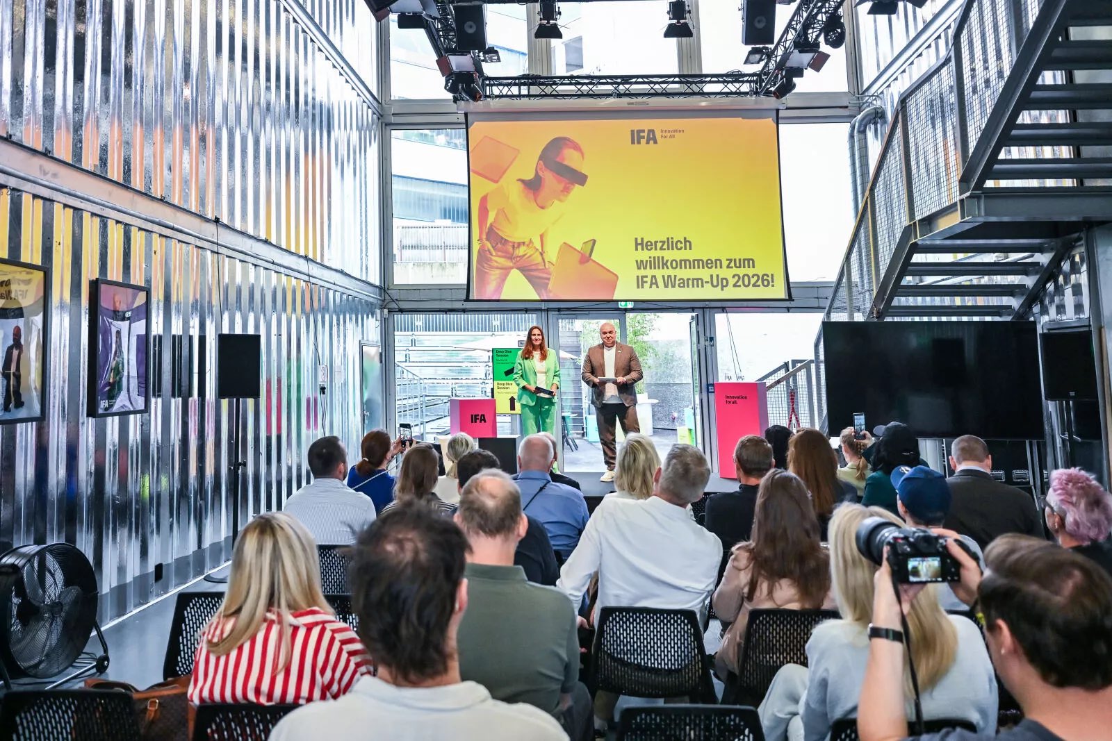 Presentación de IFA Warm-Up 2026 ante periodistas en Berlín