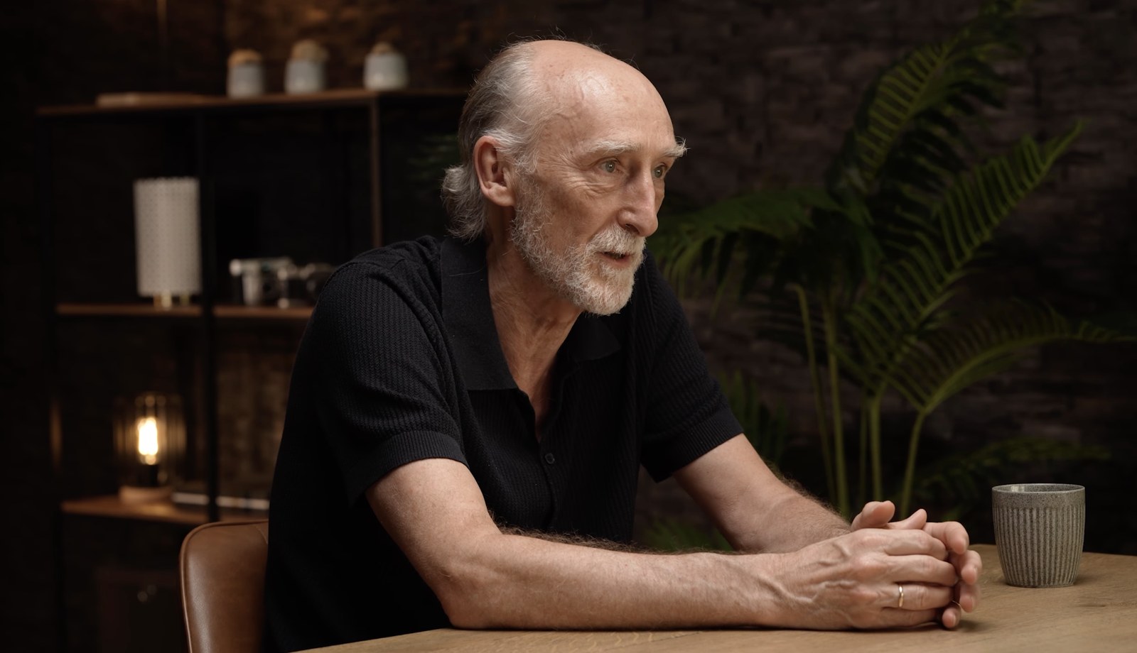 Alfonso Valencia during his interview on the Inteligencia Artificial podcast